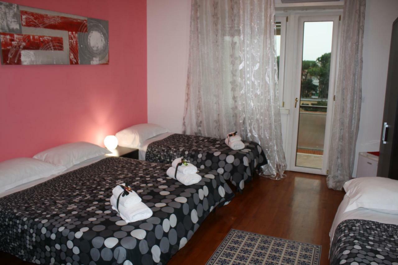 Cornelia Relais Panzió Róma Kültér fotó